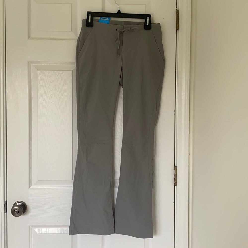 Columbia gray bootcut pants